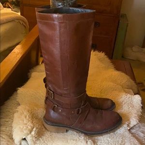 Vintage leather campus boots size 40.